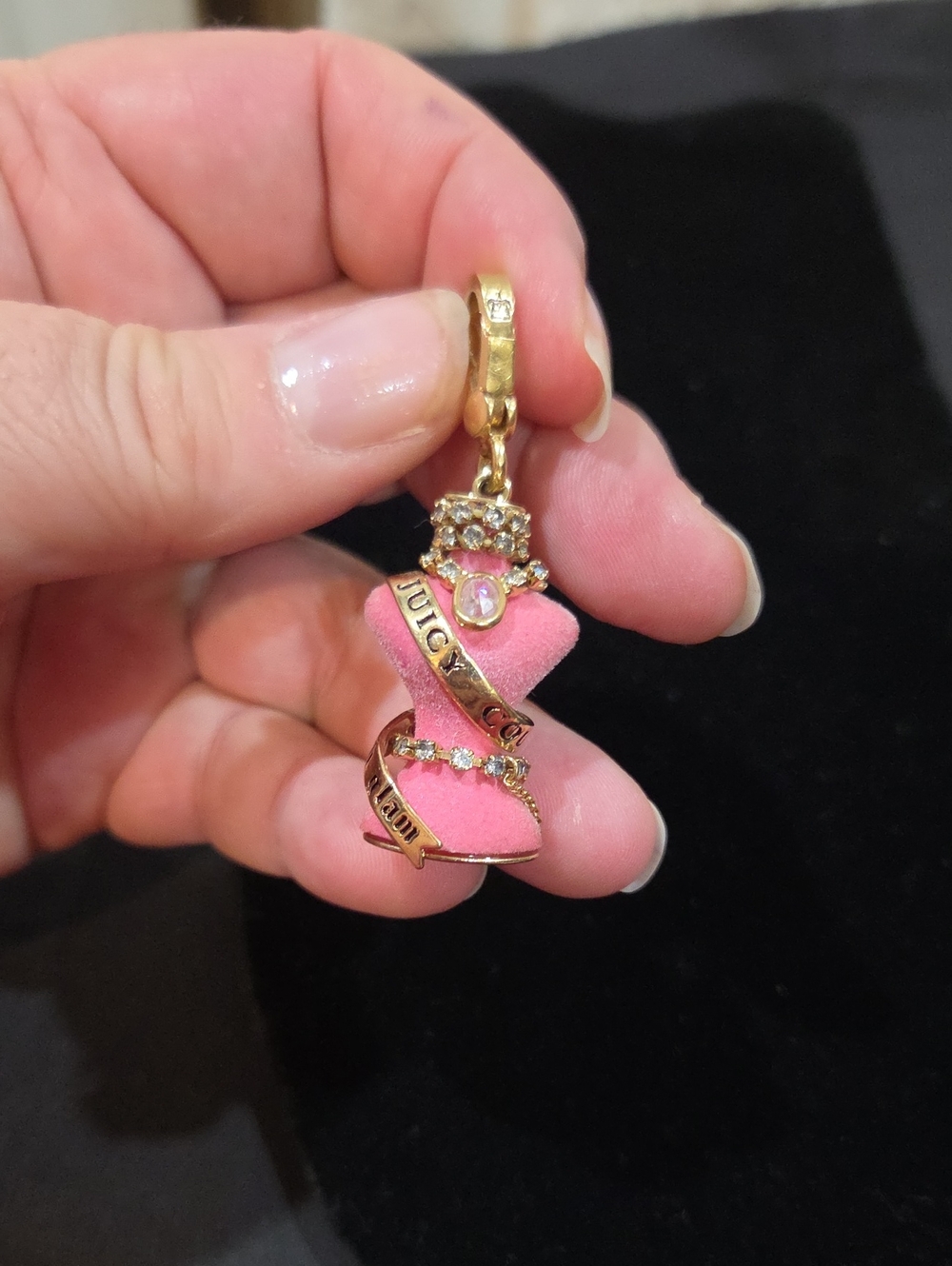 JUICY COUTURE PINK MANAQUIN CHARM